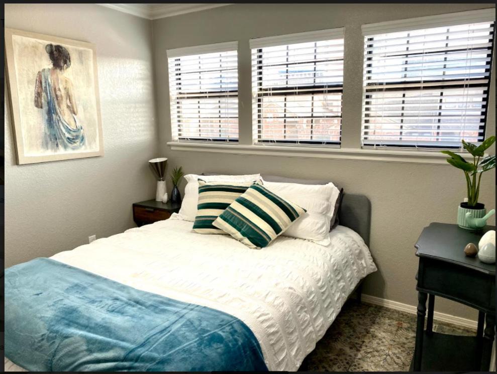 Private Bedroom Suite - Communal House Near Integris Oklahoma City Extérieur photo